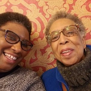 Meet your Posher, Adriane